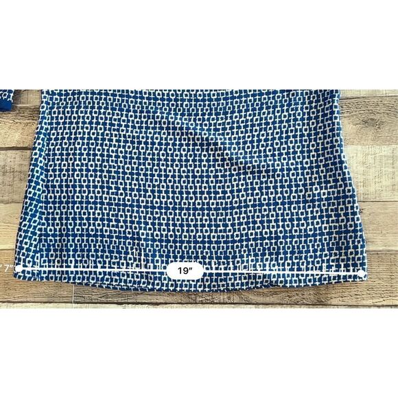 Banana Republic Blue Geometric Chain Print Boat Neck Silky Blouse Top sz Small - Picture 8 of 12